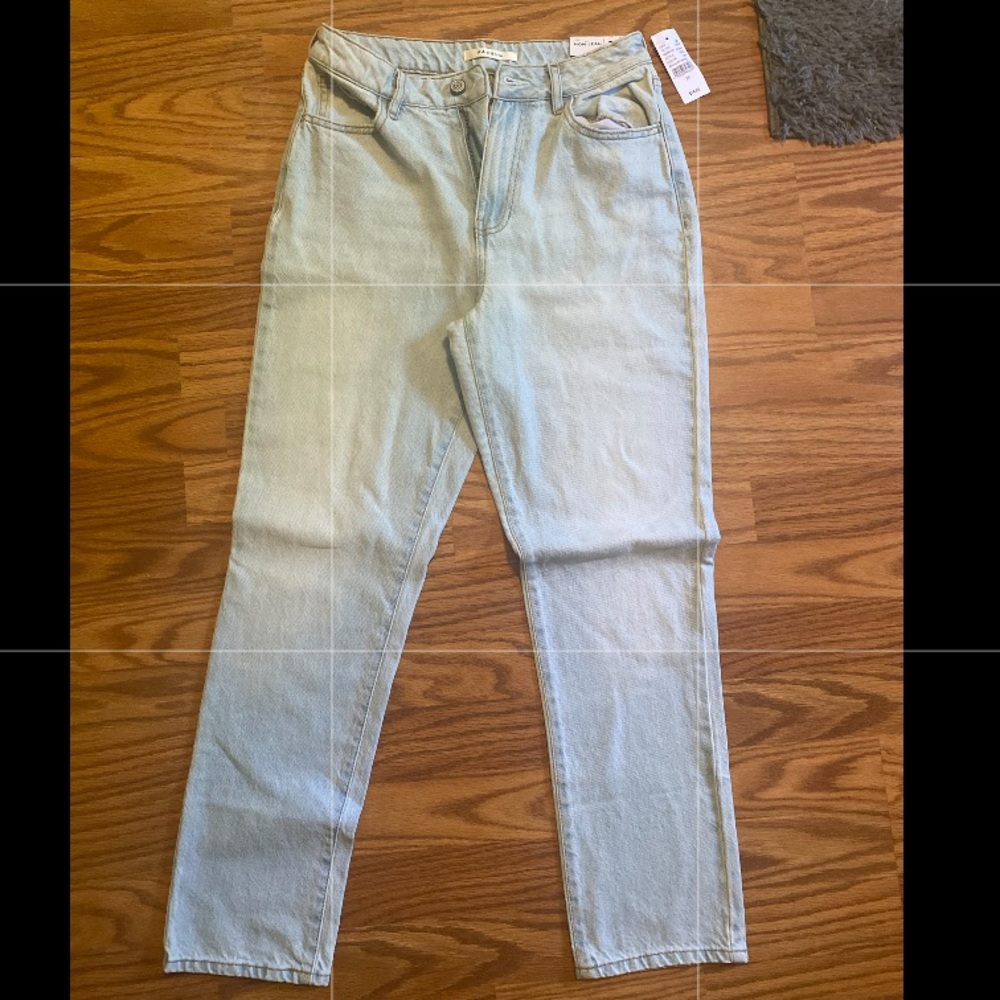 PacSun Mom Jeans